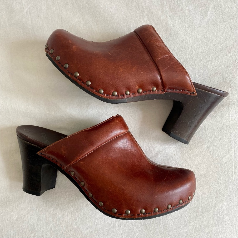 Dansko Rae Heeled Leather Clogs (EU 40)